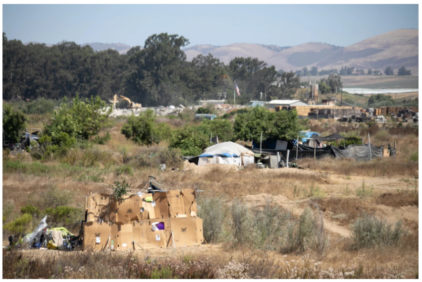 Encampments near the Santa Maria Riverbed in 2024 - photo by Aidan Dillon